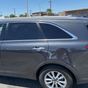 صورة 6 لـ 2019 KIA SORENTO LX
