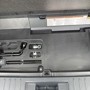 2023 Toyota HIGHLANDER LE thumbnail 45