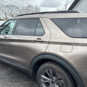 FORD EXPLORER XLT - 6