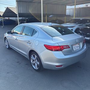 2014 Acura ILX 2.0L 照片 4