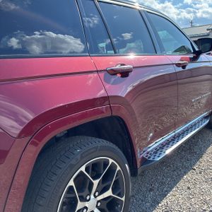 JEEP GRAND CHEROKEE SUMMIT RESERVE - 9