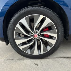 صورة 17 لـ 2021 Jaguar F-PACE P250 S