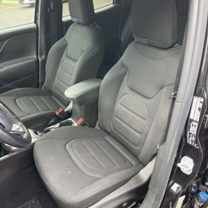 2022 JEEP RENEGADE LATITUDE 照片 32