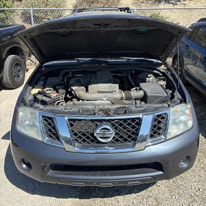2012 Nissan PATHFINDER SV 照片 45