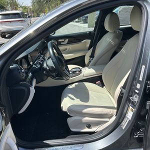 صورة مصغرة 32 لـ 2019 Mercedes-BENZ E-CLASS