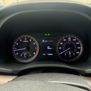 2017 Hyundai TUCSON LIMITED — фото 40