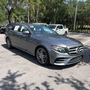 صورة مصغرة 12 لـ 2019 Mercedes-BENZ E-CLASS