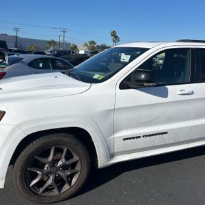 JEEP GRAND CHEROKEE LIMITED X - 2