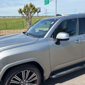 LEXUS LX 600 LUXURY - 2