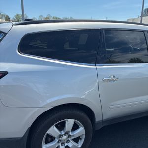 CHEVROLET TRAVERSE LT - 9