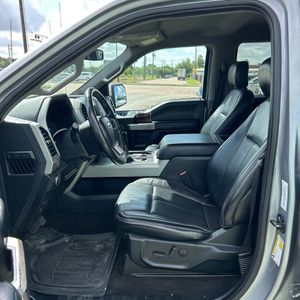 صورة مصغرة 31 لـ 2020 FORD F-150 LARIAT