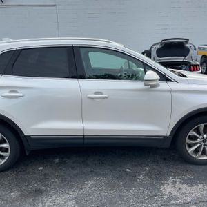 2017 Lincoln MKC SELECT 照片 11
