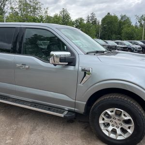 2025 FORD F-150 XLT thumbnail 13