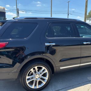 FORD EXPLORER LIMITED - 9