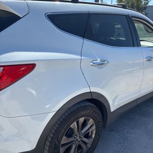 HYUNDAI SANTA FE SPORT 2.4L - 9