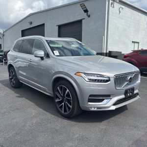 Volvo XC90 B5 Plus - 10