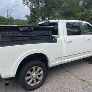 2019 RAM 2500 LIMITED — фото 9