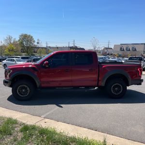 FORD F-150 RAPTOR - 3