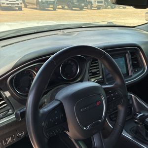 2018 Dodge CHALLENGER SXT — миниатюра 35