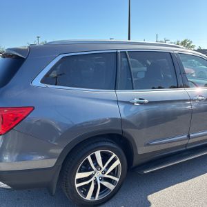 HONDA PILOT TOURING - 8
