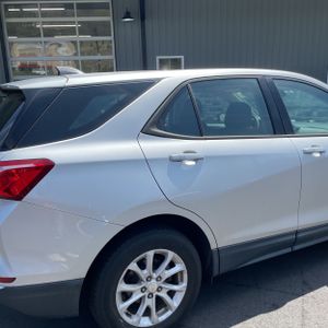 CHEVROLET EQUINOX LS - 9