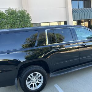 CHEVROLET SUBURBAN LS - 9