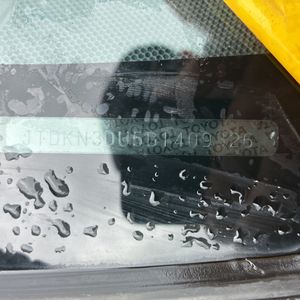 2011 Toyota PRIUS TWO — миниатюра 52