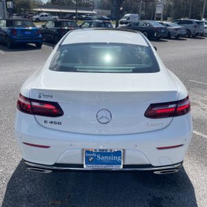 MERCEDES-BENZ E-CLASS - 7