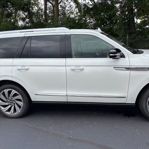 2022 Lincoln NAVIGATOR RESERVE 照片 11