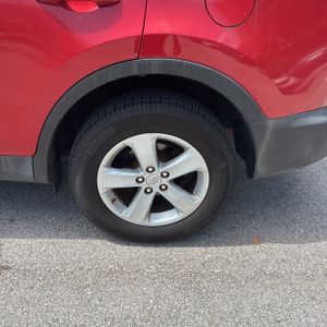 صورة مصغرة 18 لـ 2013 Toyota RAV4 XLE