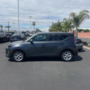 KIA SOUL LX - 3