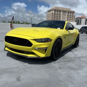 FORD MUSTANG GT PREMIUM - 1