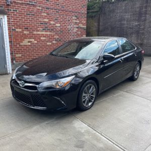 TOYOTA CAMRY - 1