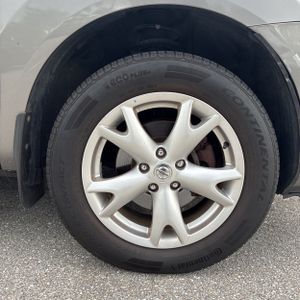 2011 Nissan ROGUE SV 照片 19