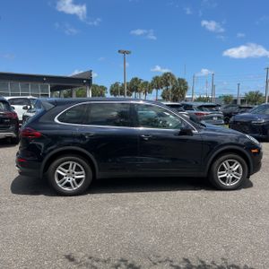 PORSCHE CAYENNE - 10