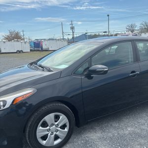 KIA FORTE5 LX - 2