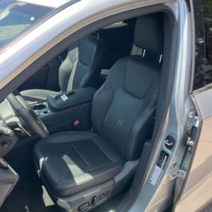 صورة 31 لـ 2025 Lexus RX 350 PREMIUM+