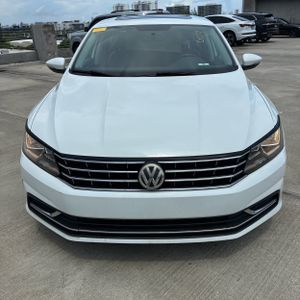 2016 Volkswagen PASSAT 1.8T SE — фото 14