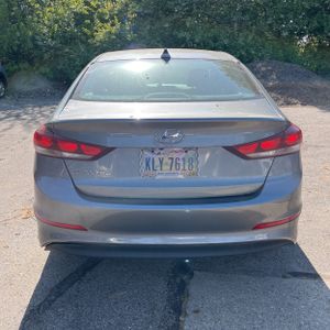 HYUNDAI ELANTRA SEL - 7