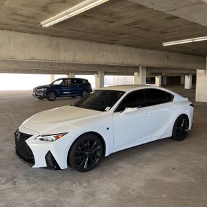 LEXUS IS 300 F SPORT DESIGN - 3