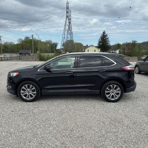 FORD EDGE TITANIUM - 3