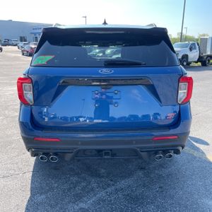 FORD EXPLORER ST - 7