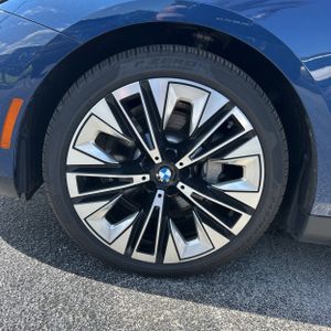 2026 BMW 530I 缩略图 17