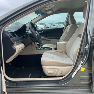 2012 Toyota CAMRY LE — миниатюра 31