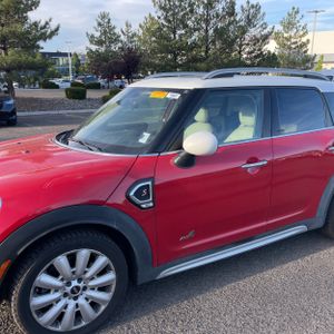 صورة 2 لـ 2019 MINI COUNTRYMAN COOPER S ALL4