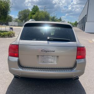 PORSCHE CAYENNE - 7