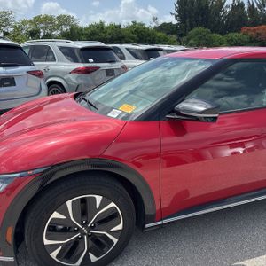 2023 KIA EV6 WIND — фото 2