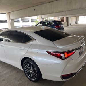 LEXUS ES 300H BASE - 6