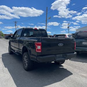 FORD F-150 XLT - 4