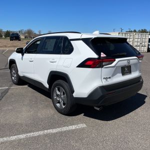 TOYOTA RAV4 - 5